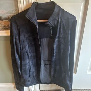 Barely worn, Lululemon black, camouflage, define jacket!